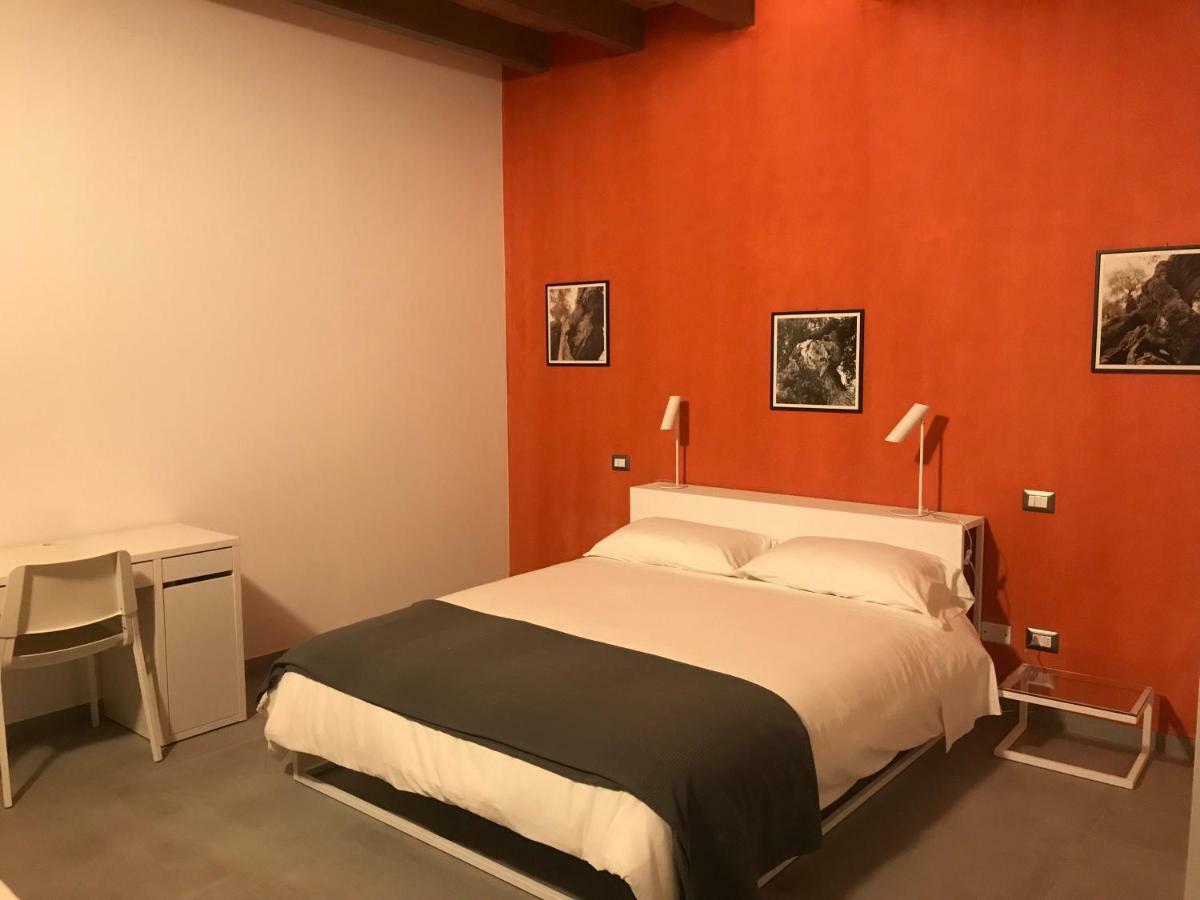 La Casa Di Raffaele Hotel Matera Buitenkant foto